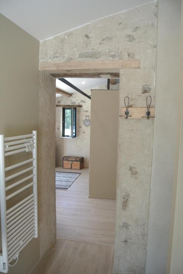 Les Epis Du Vent Bed & Breakfast Adilly Luaran gambar