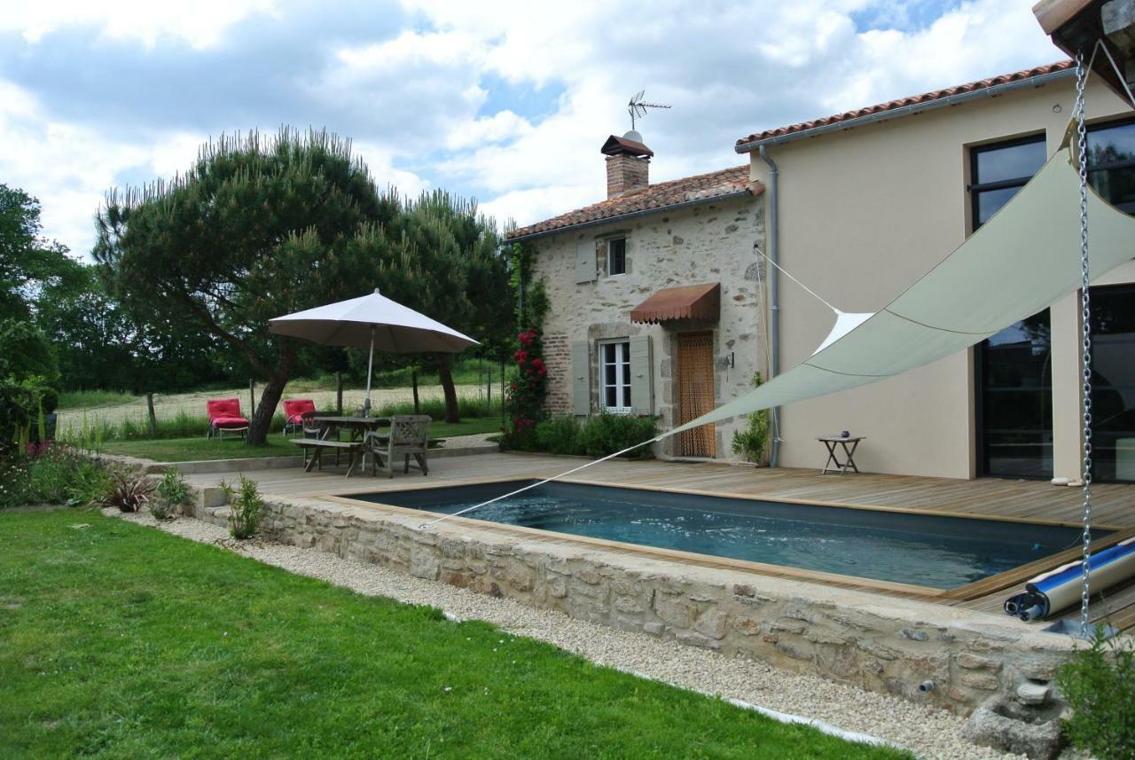 Les Epis Du Vent Bed & Breakfast Adilly Luaran gambar