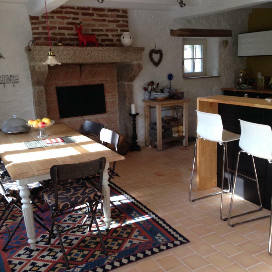 Les Epis Du Vent Bed & Breakfast Adilly Luaran gambar